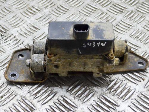 Used Electronic module TOYOTA LAND CRUISER 100 (_J1_) 4.2 TD (HDJ100_, HDJ100) (204 hp) 9228278