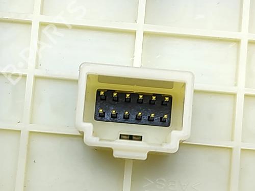 Switch TOYOTA COROLLA Estate (_E21_) 1.8 Hybrid (ZWE211) | BP29812674I30