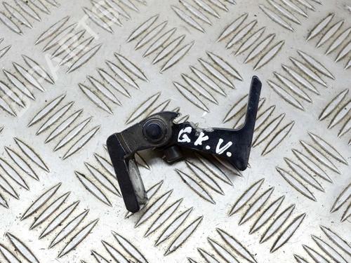 Dørhængsel/Dørbegrænser SKODA OCTAVIA III Combi (5E5, 5E6) 2.0 TDI RS (184 hp) 14626955