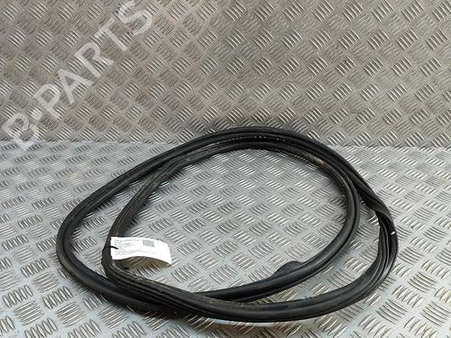 rubber-door-seal-audi-q5-8rb-2008-2009-2010-2011-2012-2013-2014-2015-2016-2017-2018-2019-28674961 main image