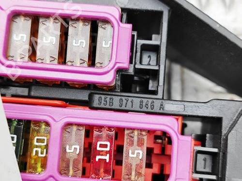 Fuse box PORSCHE MACAN (95B) 3.0 S Diesel | BP40460155E1 - Image 7