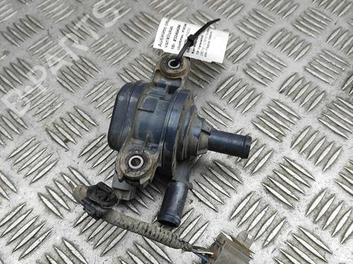 Used Auxiliary water pump TOYOTA HILUX VIII Pickup (_N1_) 2.4 D 4WD (GUN125_, GUN125R) (150 hp) 29459415