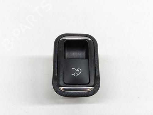 Used Switch MERCEDES-BENZ CLS (C218) CLS 350 BlueTEC / d (218.326) (258 hp) 21809167
