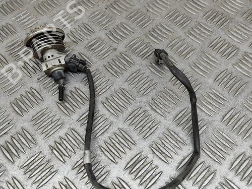 Used Injector MERCEDES-BENZ E-CLASS Coupe (C207) E 350 BlueTEC / d (207.326) (258 hp) 24141289