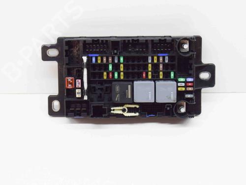 Scatola Fusibili JAGUAR E-PACE (X540) 2.0 D180 AWD (179 hp) 8837363
