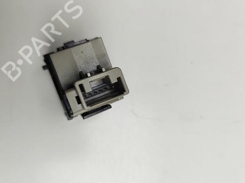 Switch TOYOTA C-HR (_X2_, _H2_) Hybrid (ZYX20) | BP30108469I30