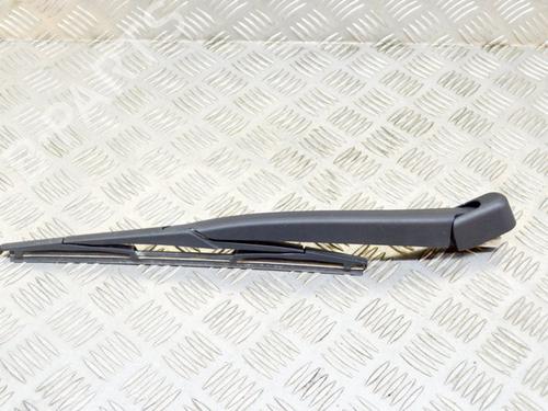 Used Rear windshield wiper arm FORD FIESTA VI (CB1, CCN) 1.0 EcoBoost (100 hp) 14624417