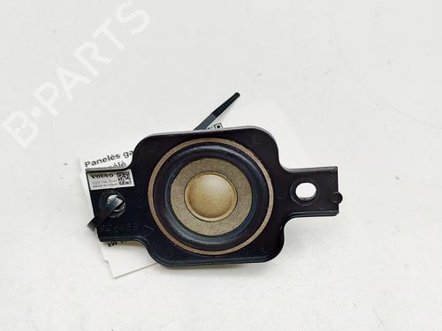 Used Speaker VOLVO C40 (539) Recharge AWD (408 hp) 30544868