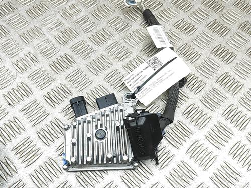 Used Electronic module PEUGEOT 3008 II SUV (MC_, MR_, MJ_, M4_) Hybrid 180 (M4DGLU) (179 hp) 30178371