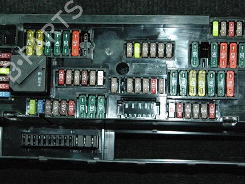 Used Fuse box Fuse box 6718961 6718961