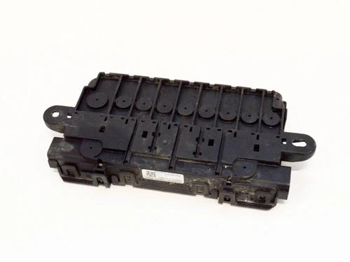 Used Fuse box LAND ROVER RANGE ROVER SPORT II (L494) 3.0 SDV6 4x4 (306 hp) 6760591