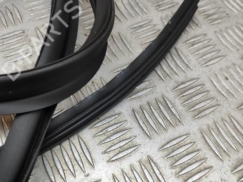 Gummiliste TESLA MODEL Y (5YJY) EV Performance All-wheel Drive | BP32754472C142  - Image 7