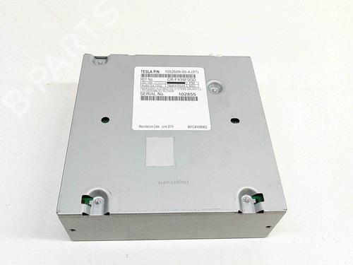 Used Electronic module TESLA MODEL X (5YJX) 90D AWD (525 hp) 20675668