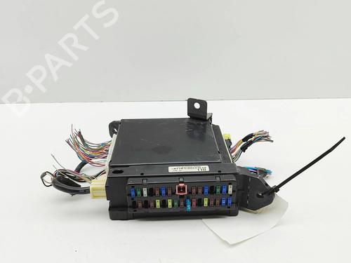 Used Fuse box TOYOTA TUNDRA Pickup (_K5_, _K6_) 5.7 4WD (USK56_, USK57_, USK55_, USK75_, USK55L, USK57L,... (386 hp) 30440042