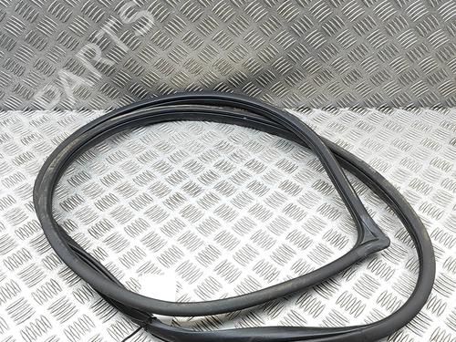 Used Rubber door seal HYUNDAI TUCSON (TL, TLE) 1.6 CRDi (136 hp) 30754491