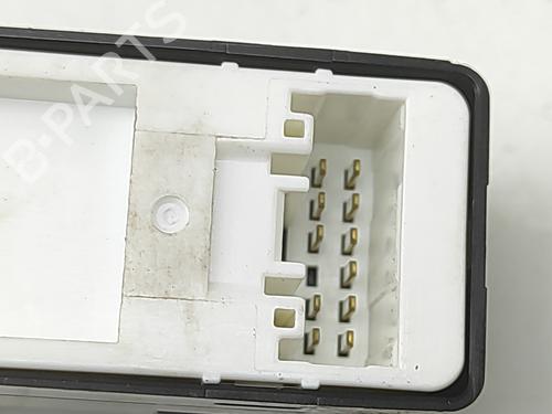 Interrupteur de vitre arrière gauche MAZDA CX-5 (KF) 2.0 | BP29867600I29
