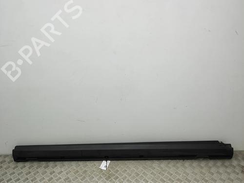 Used Right sideskirt Right sideskirt 38291889 38291889