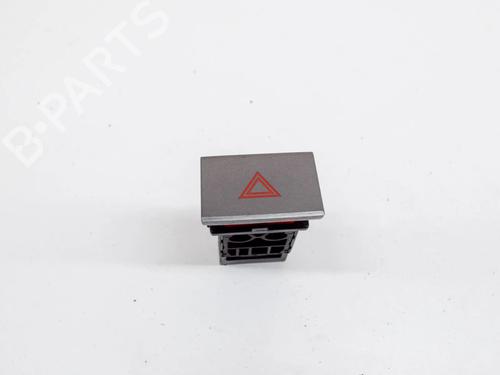 Used Warning switch HYUNDAI ix35 (LM, EL, ELH) 2.0 CRDi 4WD (136 hp) 10072209