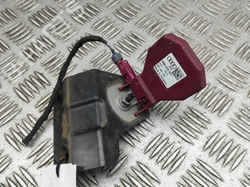 Used Antenna/Base CUPRA FORMENTOR (KM7, KMP) 1.4 e-Hybrid (204 hp) 31056598