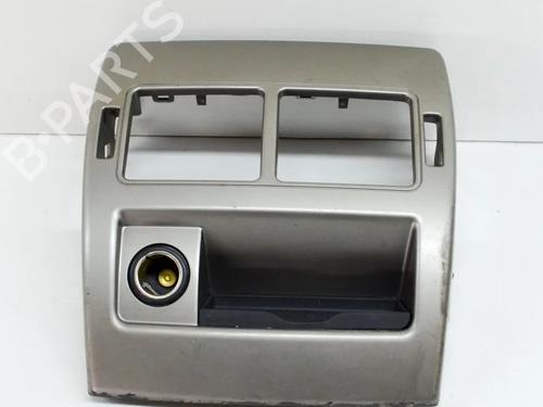 Used Middle console Middle console JAGUAR XF I (X250) 3.0 D (275 hp) 36043320 36043320