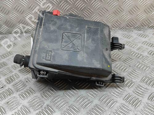 Used Fuse box OPEL VIVARO C Bus (K0) VIVARO-E (136 hp) 27789524