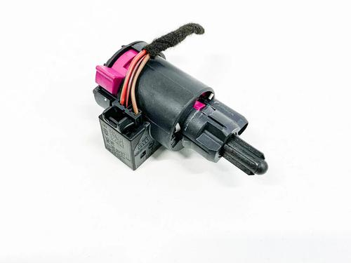 pedal-porsche-macan-95b-30-s-diesel-4f0945459b-2014-6760109 main image