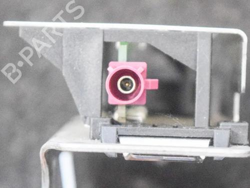 Used Antenna/Base Antenna/Base MERCEDES-BENZ GLE (W166) 350 d 4-matic (166.024) (258 hp) 8827911 8827911