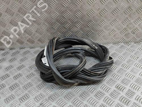 Rubber door seal TOYOTA AURIS (_E18_) 1.3 Dual-VVTi (NRE180_, NRE180R) | BP29458676C142 
