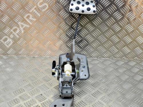 Used Break pedal LEXUS RX (_L2_) 450h AWD (GYL25_, GYL26_, GYL25, GYL26, GYL25R, GYL26R) (313 hp) 7798854