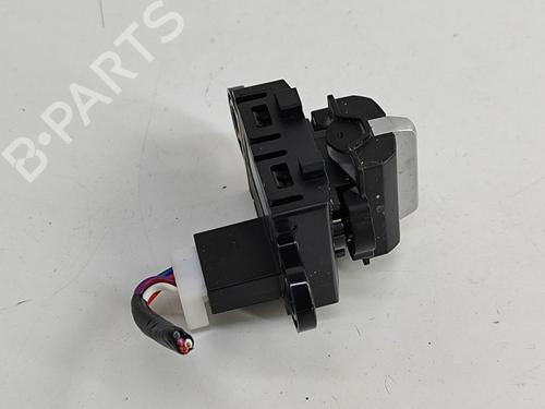 Switch MAZDA CX-30 (DM) e-SKYACTIV-X M Hybrid | BP28557732I30 