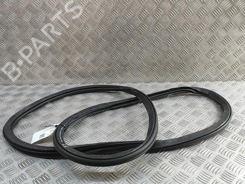 Used Rubber door seal AUDI Q4 E-TRON Sportback (F4N) 45 (286 hp) 28612261