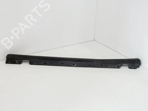 Venstre sidekjole Venstre sidekjole MERCEDES-BENZ C-CLASS T-Model (S203) C 180 Kompressor (203.246) (143 hp) 14657979 14657979