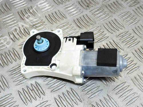 Right rear window motor JAGUAR F-PACE (X761) 2.0 TD4 AWD | BP9166826E22 