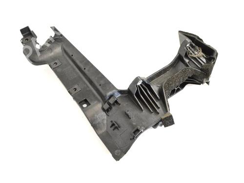 rear-bumper-bracket-land-rover-discovery-sport-l550-2014-30220489 main image