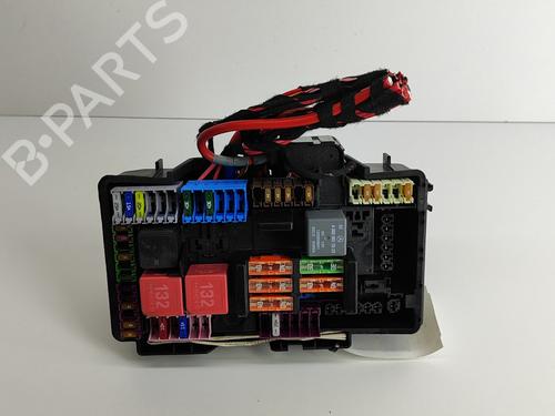 Used Fuse box MERCEDES-BENZ C-CLASS Convertible (A205) C 300 (205.483) (258 hp) 22998726