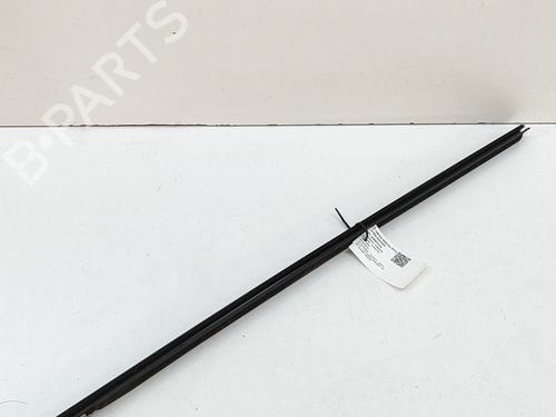 Door moulding trim PEUGEOT 2008 II (UD_, US_, UY_, UJ_, UR_, UC_) e-2008 (UKZKXZ) | BP29042458C150 
