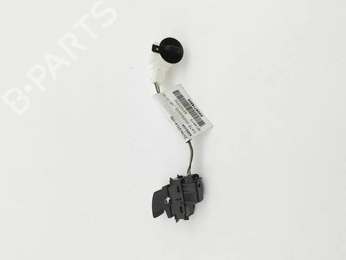 Right rear window switch VW PASSAT B8 Variant (3G5, CB5) 2.0 TDI | BP39205730I28 - Image 3