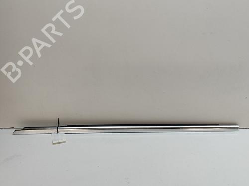 Used Door moulding trim MERCEDES-BENZ C-CLASS (W206) C 200 (206.042) (204 hp) 28565844