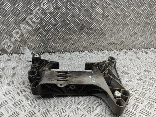 Used Gearbox mount Gearbox mount BMW 3 (G20, G80, G28) 330 e Plug-in-Hybrid (292 hp) 33376222 33376222