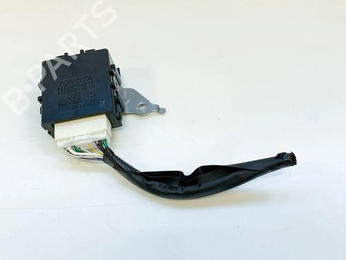 Electronic module TOYOTA C-HR (_X1_) 1.8 Hybrid (ZYX10_, ZYX11_, ZYX10R, ZYX11R) | BP27205456M83 - Image 2