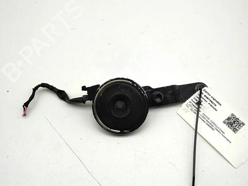 horn-toyota-corolla-estate-_e21_-2019-39410170 main image