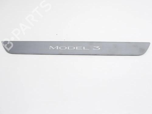 Trinnbrett TESLA MODEL 3 (5YJ3) EV AWD (351 hp) 27748795