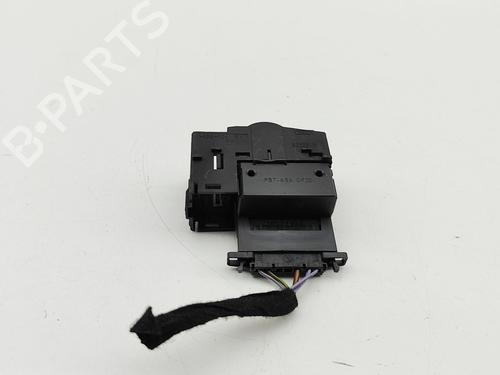 Switch AUDI Q3 (8UB, 8UG) RS 2.5 quattro | BP29623269I30 