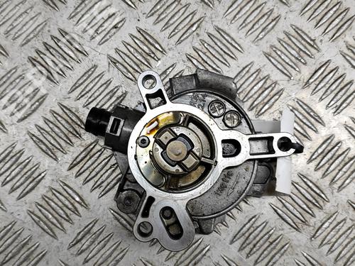 Used Vacuum pump VOLVO V90 II Estate (235) D3 AWD (150 hp) 18036659