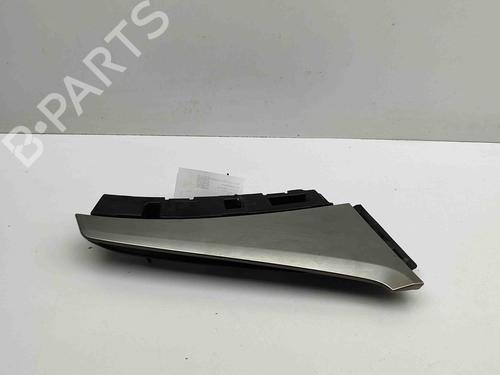 Used Front right wheel arch trim BMW X7 (G07) xDrive M 50 d (400 hp) 28563017