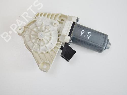 Used Right front window motor MERCEDES-BENZ A-CLASS (W169) A 170 (169.032, 169.332) (116 hp) 30240161