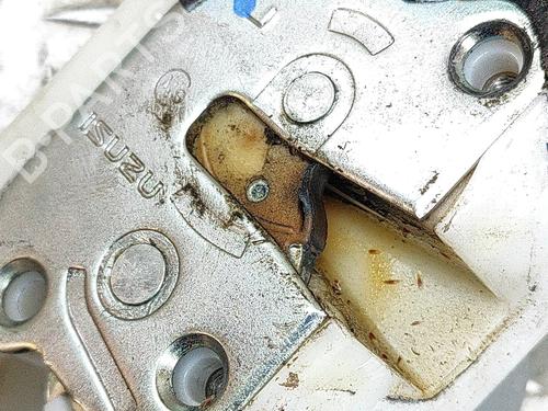 Front left lock ISUZU D-MAX II (TFR, TFS) 2.5 CRDi 4x4 (TFS86J) | BP27777611C98 