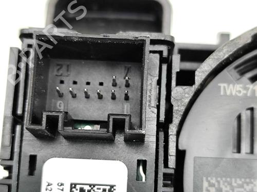 Switch VW TIGUAN (CT1) 1.5 eTSI | BP35811633I30 - Image 10