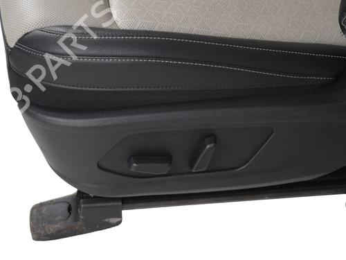 Sæde sæt KIA SORENTO IV (MQ4, MQ4A) 1.6 T-GDi Hybrid AWD | BP32130011C78