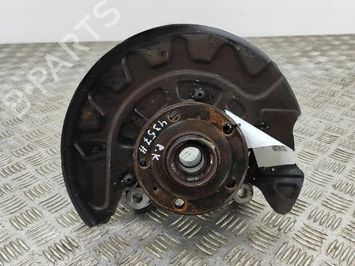Used Left front steering knuckle SKODA SUPERB III (3V3) 1.6 TDI (120 hp) 17768023